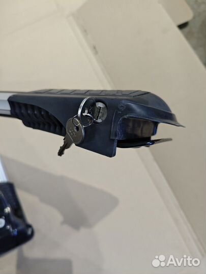 Поперечины на рейлинги Lux