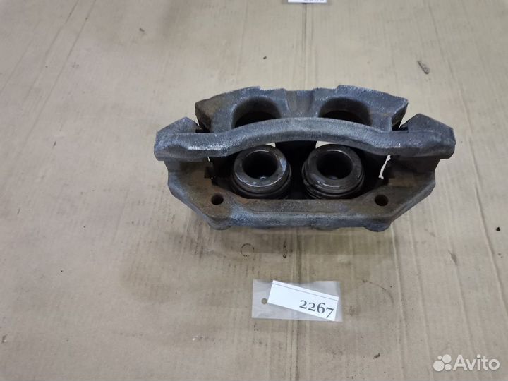 Суппорт передний правый