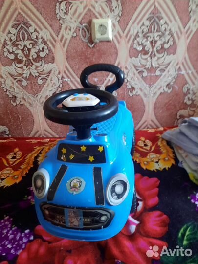 Машинка каталка