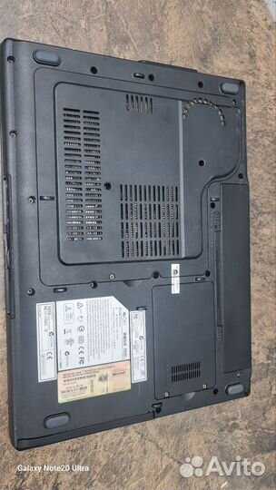 Ноутбук MSI