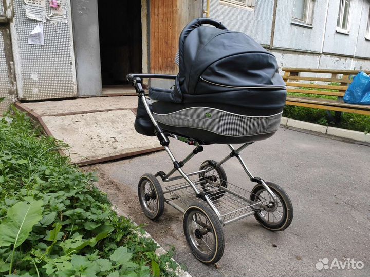 Коляска Roan Emma