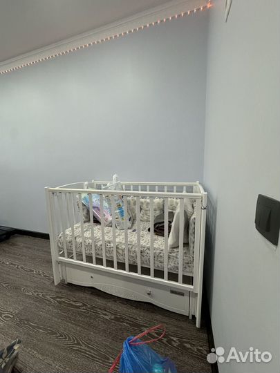 Детская кроватка