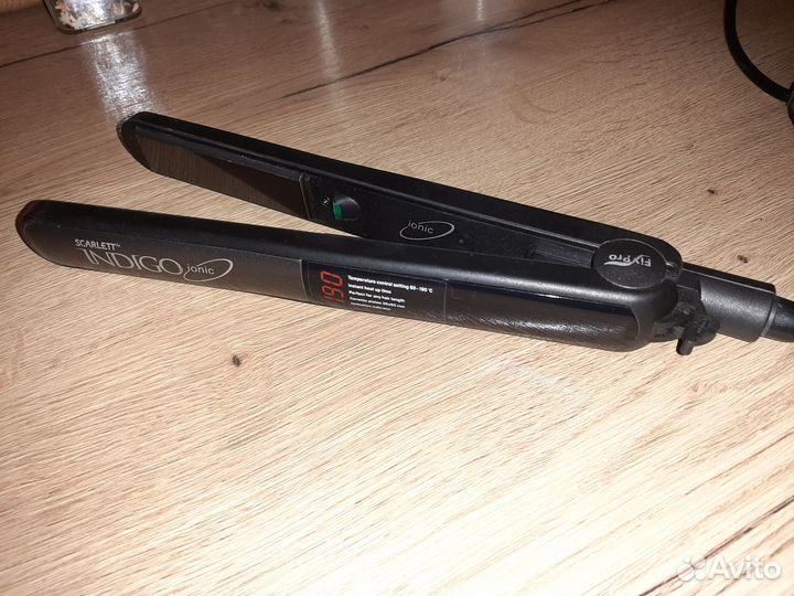 Выпрямитель для волос