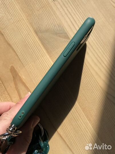 Чехол с ремешком iPhone 11 Pro