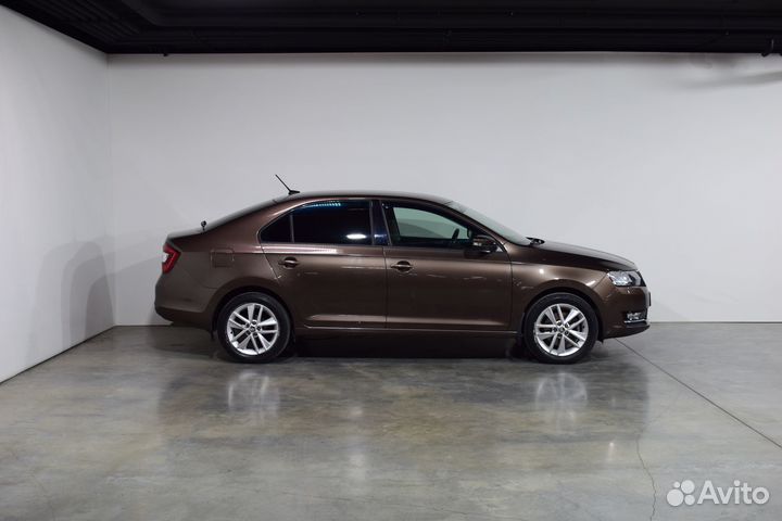 Skoda Rapid 1.6 AT, 2017, 45 500 км