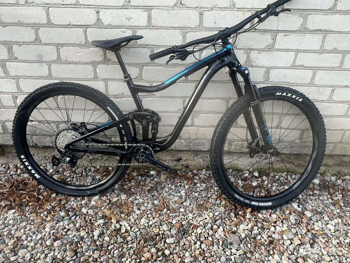 Новый двухподвес Giant Trance 2 Fox/SLX