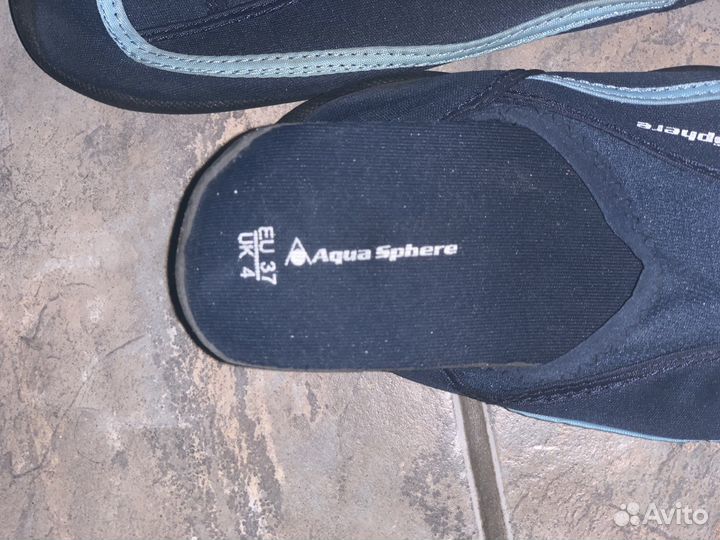 Обувь для плавания