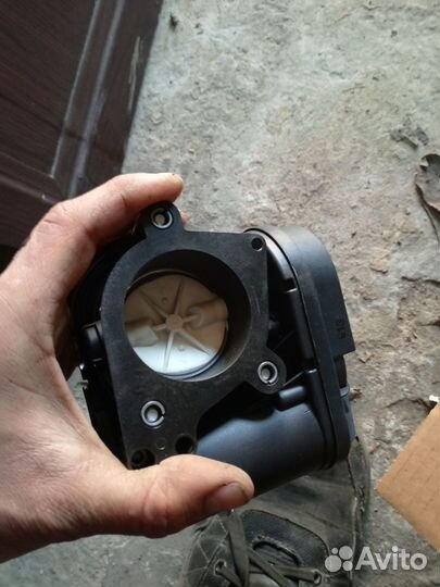 Дроссельная заслонка Пежо