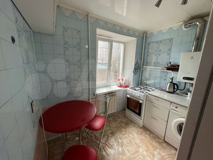 2-к. квартира, 44 м², 2/5 эт.