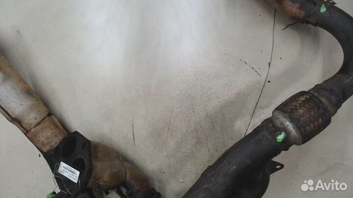 Коллектор выпускной Subaru Legacy (B11), 1998