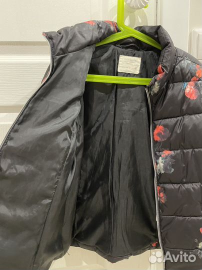 Куртка демисезоннаядля девочкт Zara