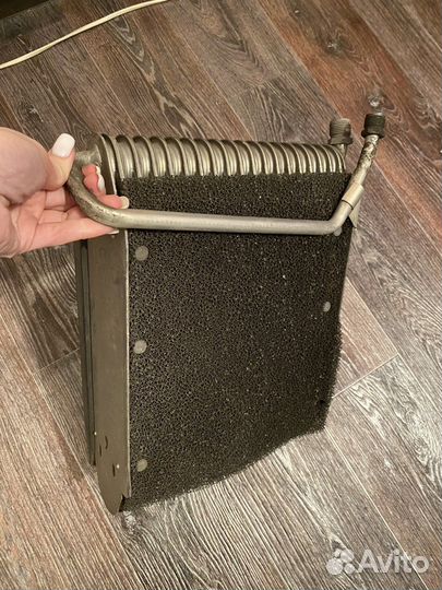 Радиатор кондиционера Volvo 940