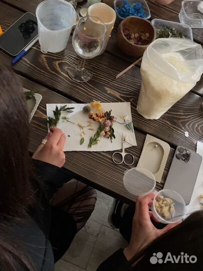 Проведение Мастер-классов по свечам,саше