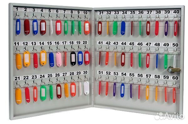 Ключница цельнометаллическая на 60 ключей