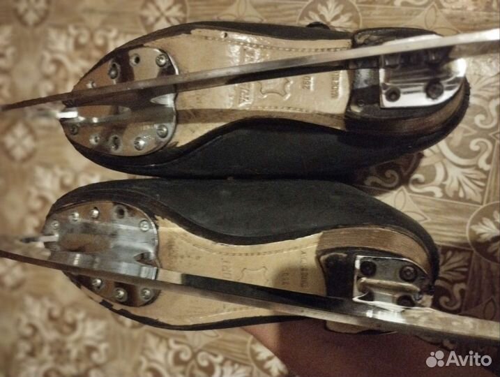 Фигурные коньки