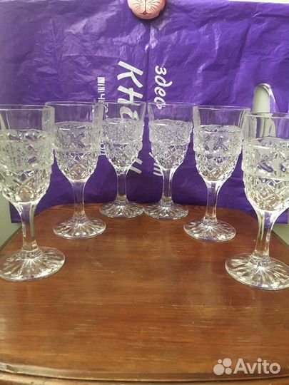 Вазы и рюмки хрусталь