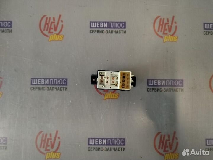 Кнопка стеклоподъемника двери Chevrolet Captiva