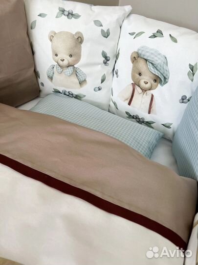 Бортики в кроватку новые