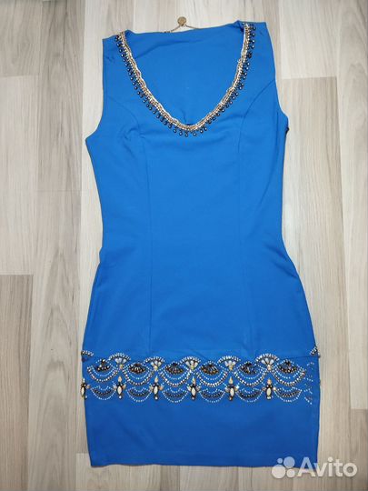 Платье женское нарядное 42-44 размер