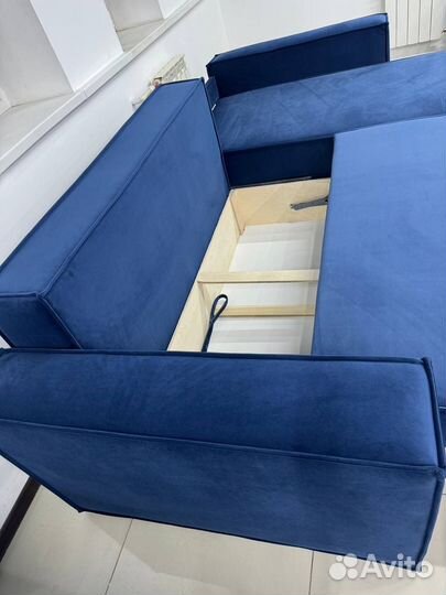 Диван угловой универсальный