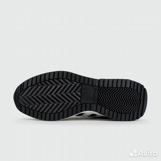 Adidas Retropy F2 Mid Black / White with furзима