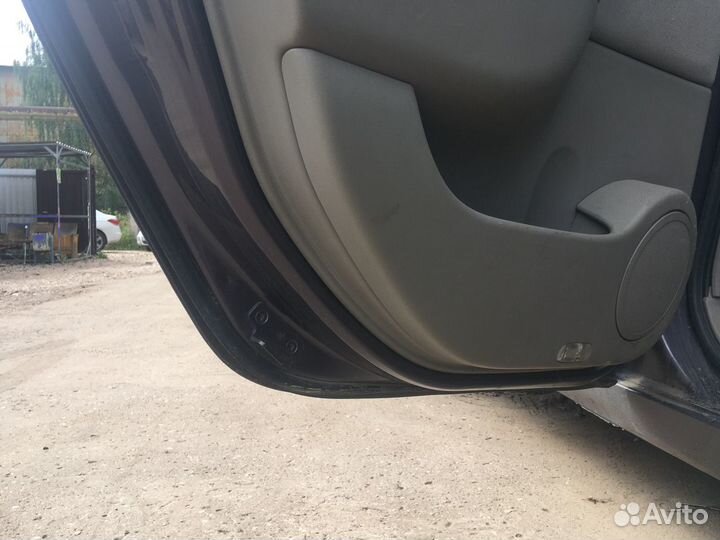 Дверь задняя левая Рено Сценик 2 2004