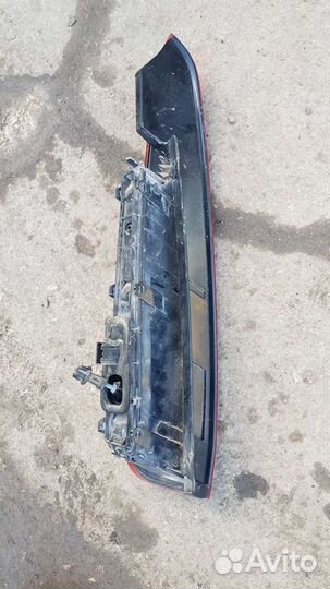 Фонарь задний правый Ford fusion