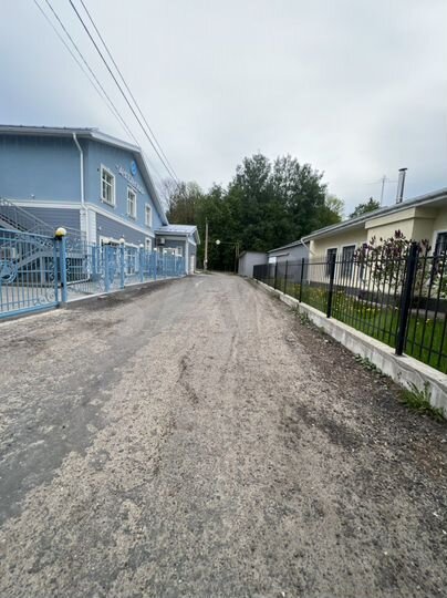 Дом 600 м² на участке 16 сот.