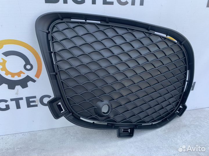 Решетка бампера Mercedes W166 A2928855322