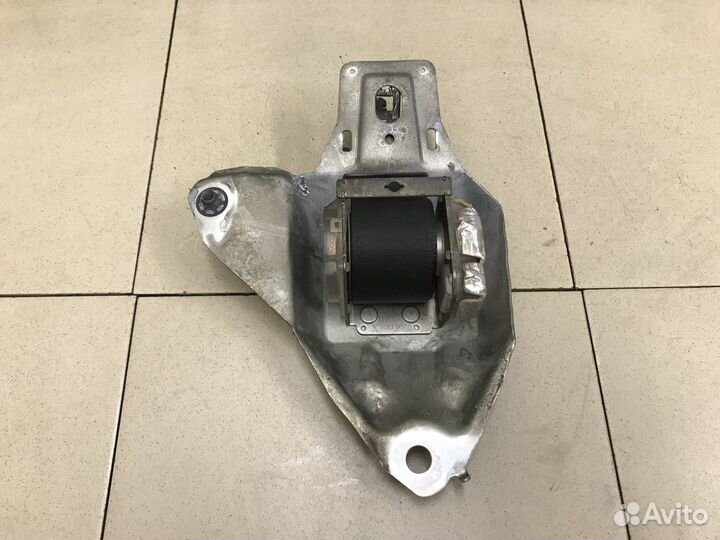 Ремень безопасности RAV 4 2006-2013