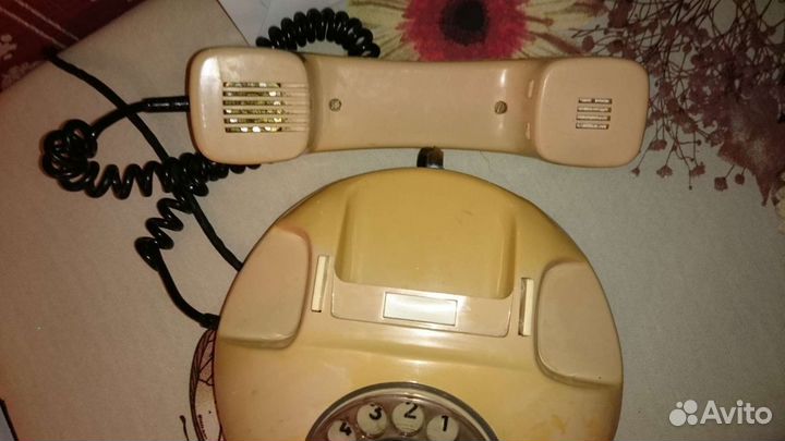 Дисковый телефон