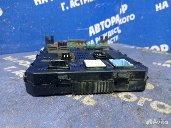 Блок предохранителей Citroen C4 купе NFU 2005