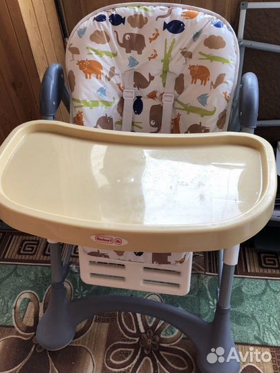 Стульчик для кормления