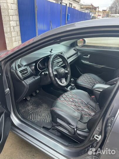 Kia Rio 1.4 МТ, 2014, 330 000 км