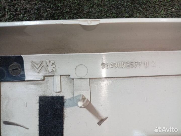 Стоп сигнал Peugeot 407 407 PSA6FY10LT26 1516069