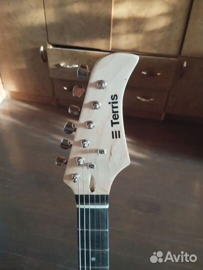 Электро гитара с комбиком