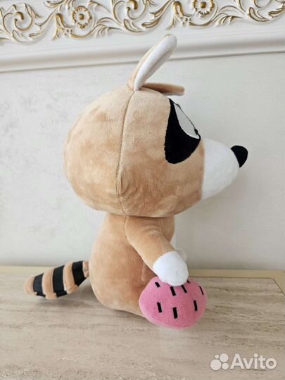 Мягкая игрушка Енот 25см