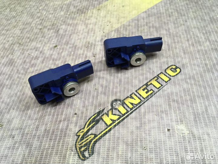 Датчик боковой подушки безопасности Сандеро 2