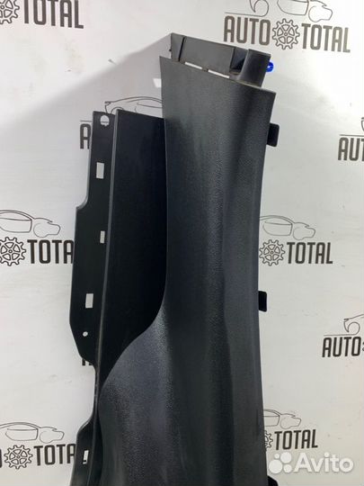 Накладка стойки задняя левая Hyundai Elantra MD