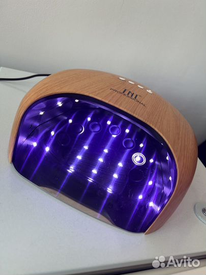Лампа для маникюра