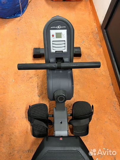 Гребной тренажер AppleGate R12 AM