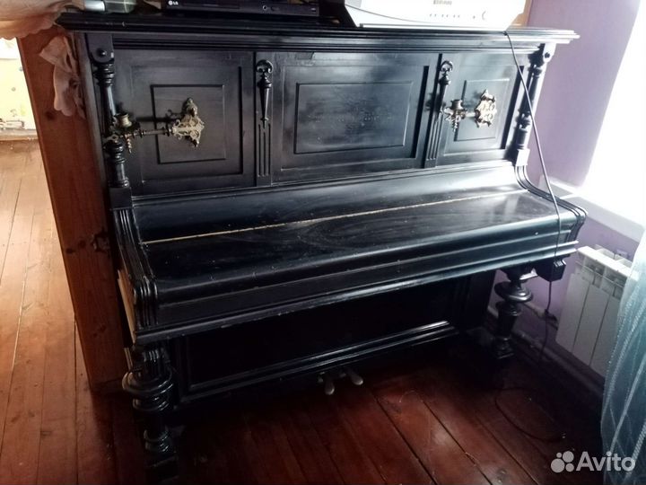 Антиквариат пианино