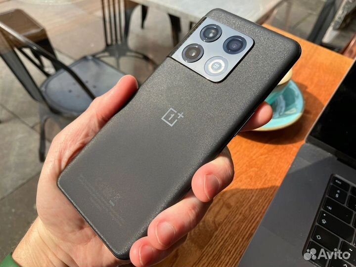 OnePlus 10 pro, 8/256 ГБ