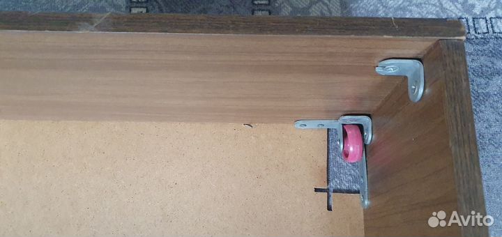 Ящик выкатной под кровать