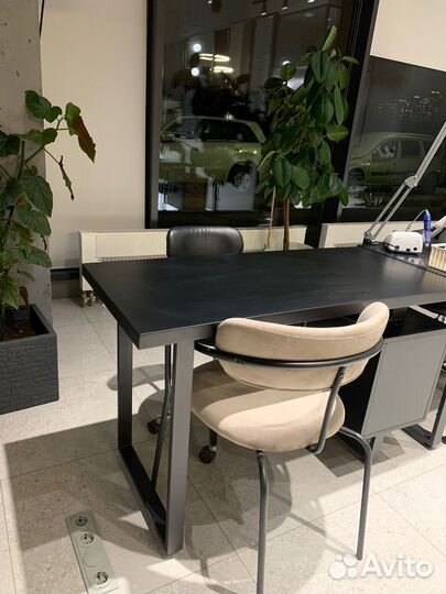 Рабочее место для мастера маникюра/педикюра