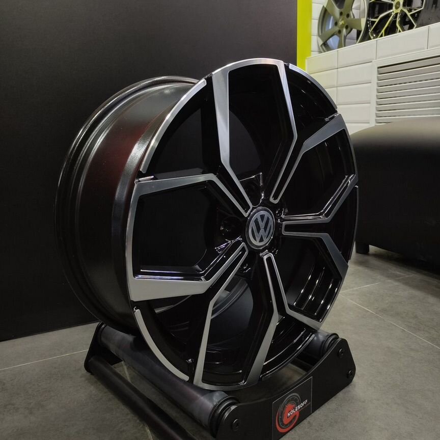 Литые диски Koko Kuture 399 7.5×R17 5×100