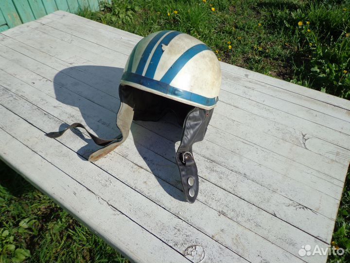 Советский мотошлем- ретро