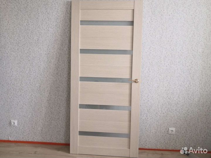 Дверь межкомнатная с коробкой