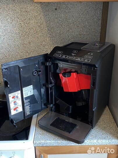 Кофемашина Bosch VeroCup 100 tis30129rw