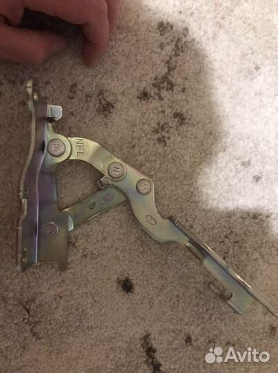 Петля капота Hyundai Sonata NF